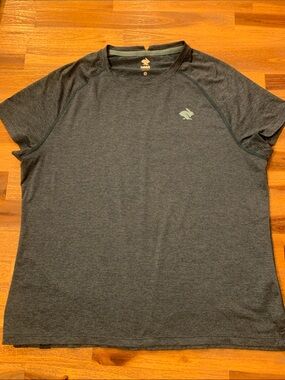 Rabbit Running women’s shirt. Large.